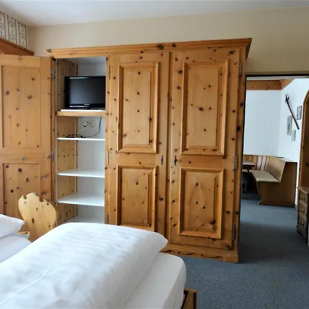 Buendnerhof Hotel
