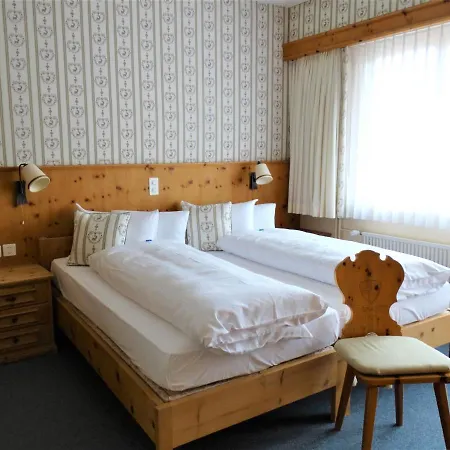 Hotel Bündnerhof 3*